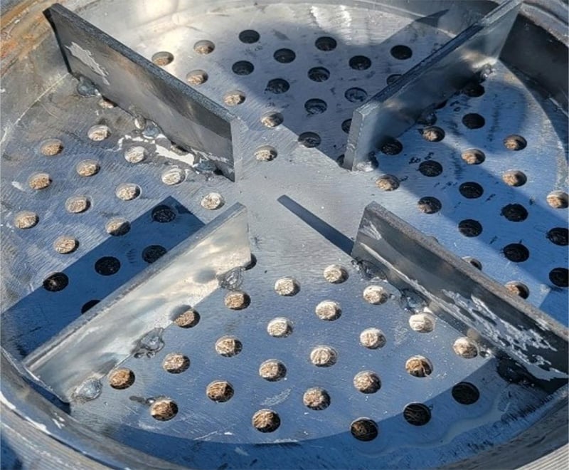 Плита уплотнения слоя молекулярного сита